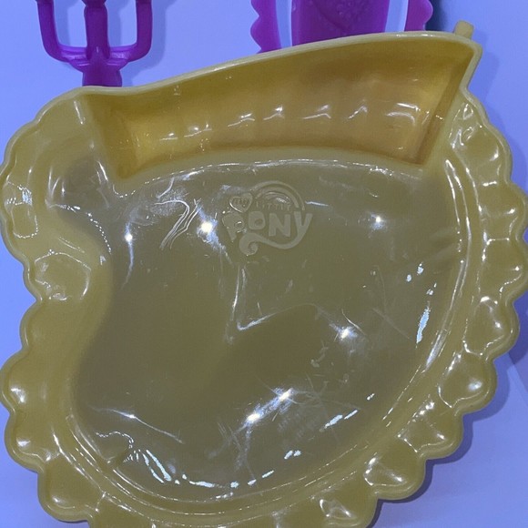 My Little Pony MLP Accessories Lot Hasbro Purple - Picture 3 of 5